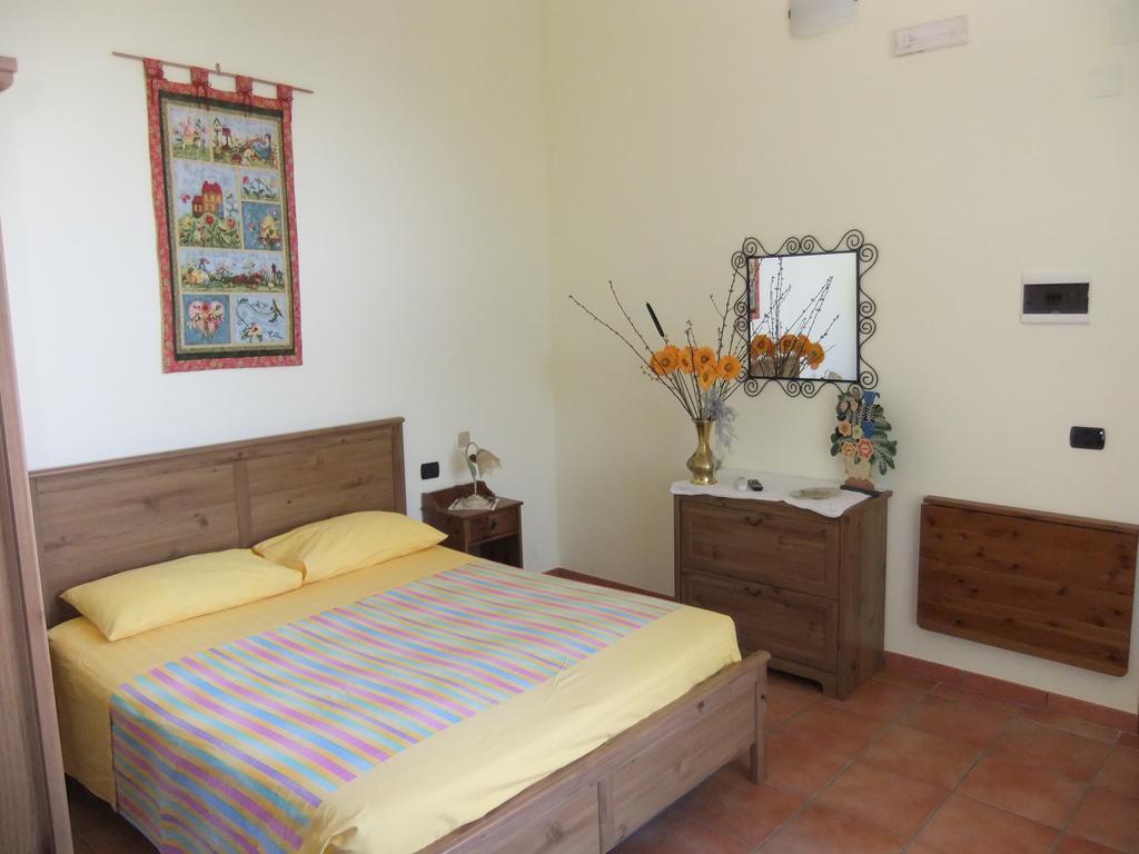 Villa Agriturismo Fiori D'Arancio Palagiano Zimmer foto